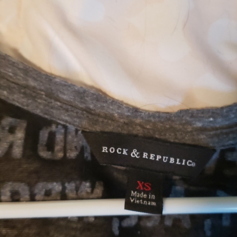 Shirt - Picture 2 of 2